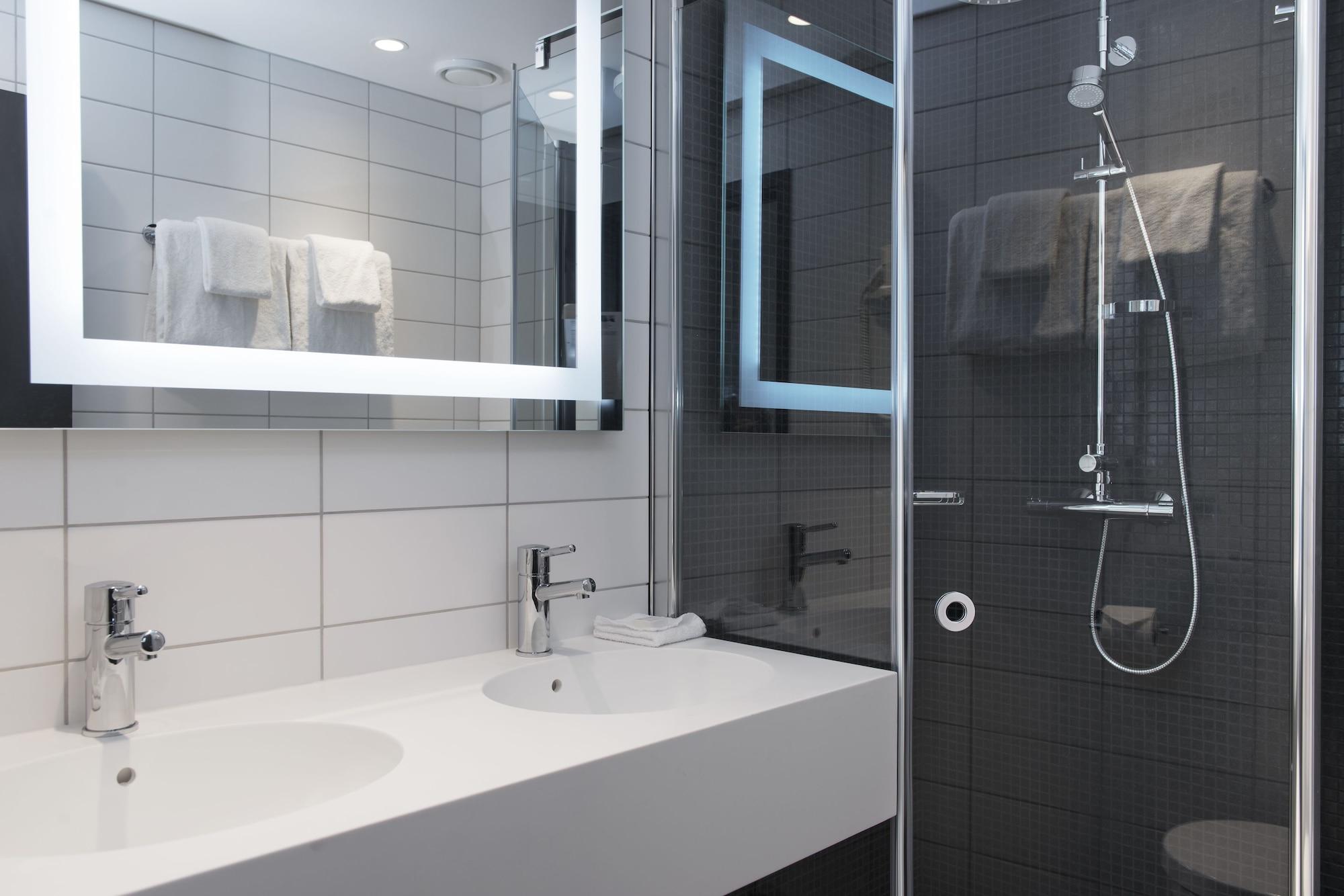 Thon Vika Atrium 4*